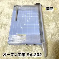 Item thumbnail for item 4d08ee52-ced3-4973-af39-b0a4be39f75a