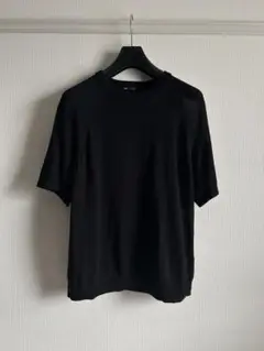 【GU】25ss完売シアークルーネックセーター(5分袖)+E 黒ニットTシャツ