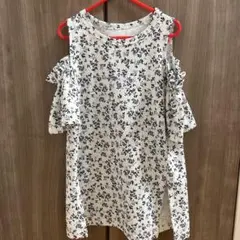 値下げ【IGNIO】フラワープリント オフショルダーチュニック120
