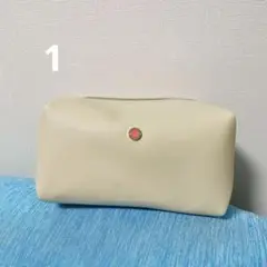 Bvlgari ベージュ ポーチ