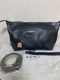 【未使用級】A.D.M.J レザーショルダーバッグ ネイビー×ゴールド 高級感