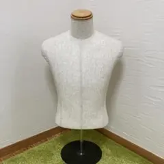 【美品】トルソー 布製ベージュマネキン 土台付き 男性 上半身 木製首 撮影用