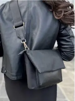 Item thumbnail for item ec970ea3-de6e-4b1e-96d3-38555601b561