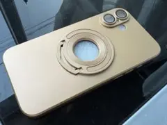 iPhone16PLUSケース　ゴールド