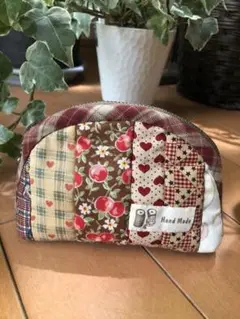 ハンドメイド パッチワークポーチ