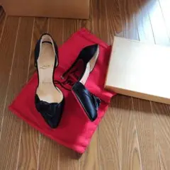 Christian Louboutin ブラックハイヒール