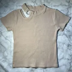 SPIRALGIRL ベージュ リブ編み ショルダーカットTシャツ チョーカー風