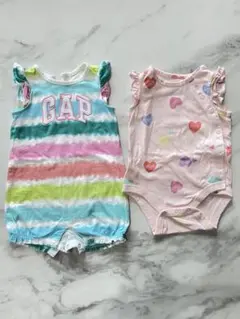 GAP ロンパース2枚セット