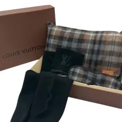 Item thumbnail for item afce6946-54de-43aa-9d4b-6d17f8e63534