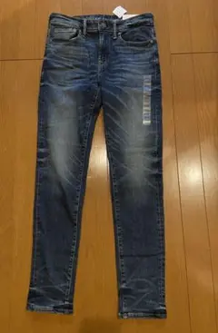 アメリカンイーグル　スーパースキニー　ジーンズ