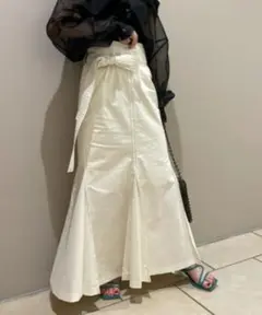 新品タグ付き FRAY I.D プリーツヘムラチネマーメイドスカート