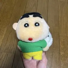 しんちゃん ぬいぐるみ 手のひらサイズ