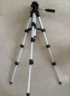 カメラ、ビデオカメラの三脚　TS.IXSA 軽量