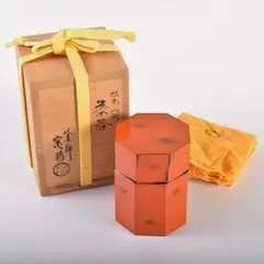 e3043 中村宗哲 松花蒔絵 竹茶器 共箱 七代 堀内家 亀叟 書付 棗 e3043 中村宗哲 松花蒔絵 竹茶器 共箱 七代 堀内家 亀叟 書付 棗
