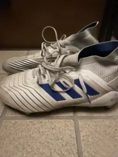 adidas アディダス