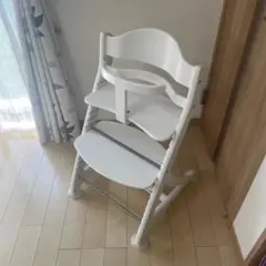 大和屋　すくすくチェア