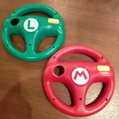 Wii ハンドル（マリオ・ルイージ セット）