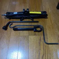 トヨタ純正パンタグラフジャッキ車載工具1100kg