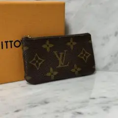 Item thumbnail for item 9fb5238f-9fc5-4323-806e-acf6a935bf93