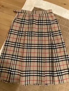 Burberryスカート