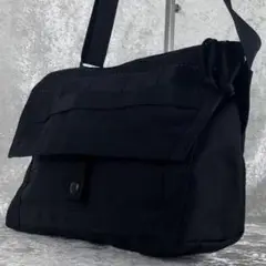 極美品 ブリーフィング ビームス別注 フリート メッセンジャーバッグ ブラック