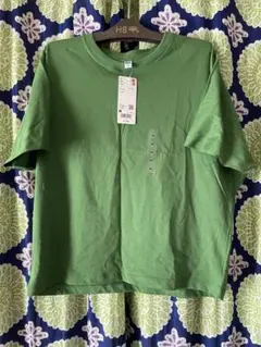 未使用　UNIQLO ドルマンtシャツ グリーンＭ