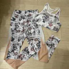 花柄スポーツブラ・レギンスセット