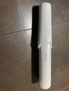 リファ フィンガーアイロン 一回のみ使用 充電器無し