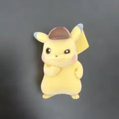 ピカチュウ 探偵帽 フィギュア