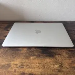 MacBook Air M1 13インチ　8GBメモリ　256GB SSD