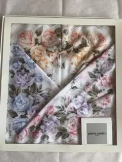 pierre cardin 花柄ハンカチ 4枚セット