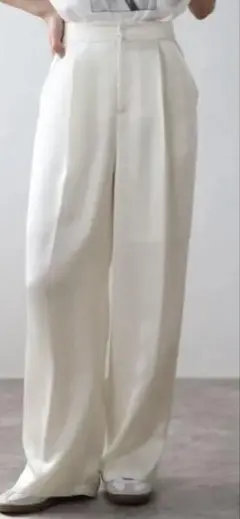 ENC グロッシーサテンパンツ