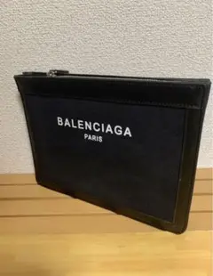 【BALENCIAGA】バレンシアガ『ネイビー ポシェット』