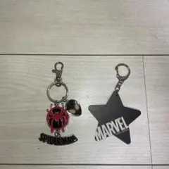 スパイダーマン3連＋MARVELロゴ黒キーホルダーセット