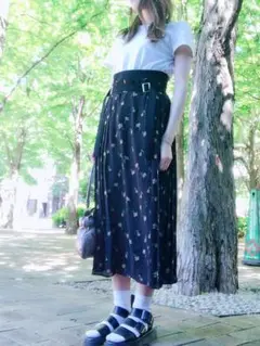 CLANE クラネ SIDE PLEATS BELT SK 参考価格28600円
