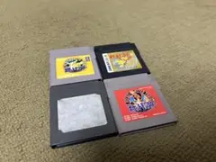 ゲームボーイ ソフト 4本セット※左下は銀です。