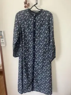 ネイビー花柄ロングワンピース Mサイズ