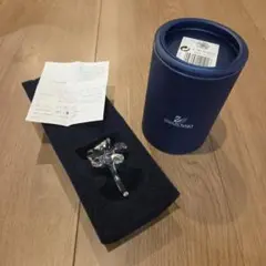 SWAROVSKI　四つ葉のクローバー