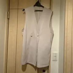 新品未使用しまむら ジレ