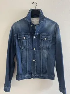 【関税込み】Givenchy ブルー フェード デニムジャケット Givenchyのブルー フェード デニムジャケットがセール中
