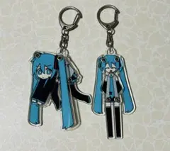 ２点セット　アクリルスタンド兼アクキー　channel　初音ミク