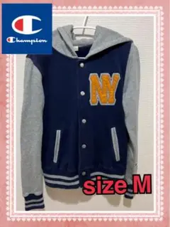 【Champion】パーカー サイズM