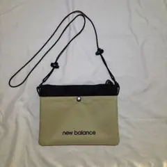 new balance サコッシュバッグ
