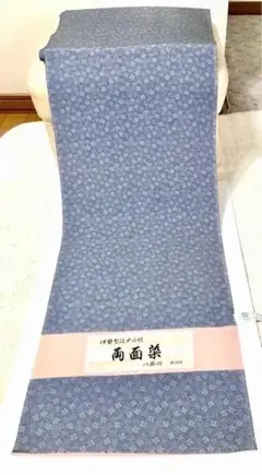 秀逸 伊勢型江戸小紋反物 両面染 青色系小花模様 八掛付 絹100% 長期保存品