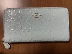 coach 長財布 水色