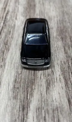 トヨタセンチュリー　トミカ