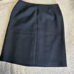 スカート黒　67㌢