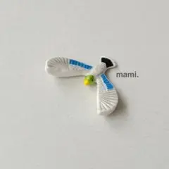 フェーヴ　カモ　飛んでいる鳥　フランス　フェーブ　ミニチュア陶器　f-3575