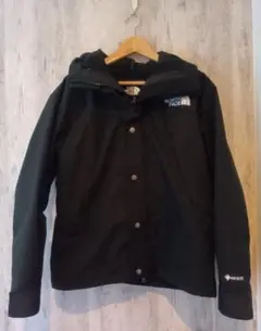 THE NORTH FACE ブラックマウンテンパーカー
