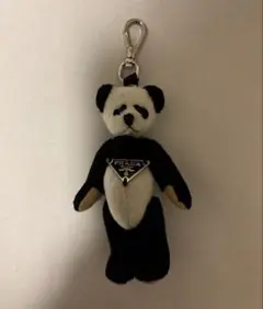 2025年最新】prada パンダ キーホルダーの人気アイテム - メルカリ